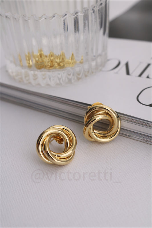 Timeless Twirls Earrings 18k Gold Plate